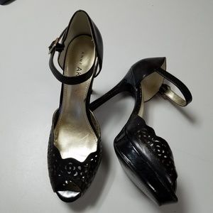 Anne Klein stiletto platform black sandal Nwot